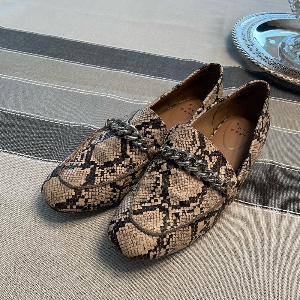 A New Day snake skin loafers sz 8.5